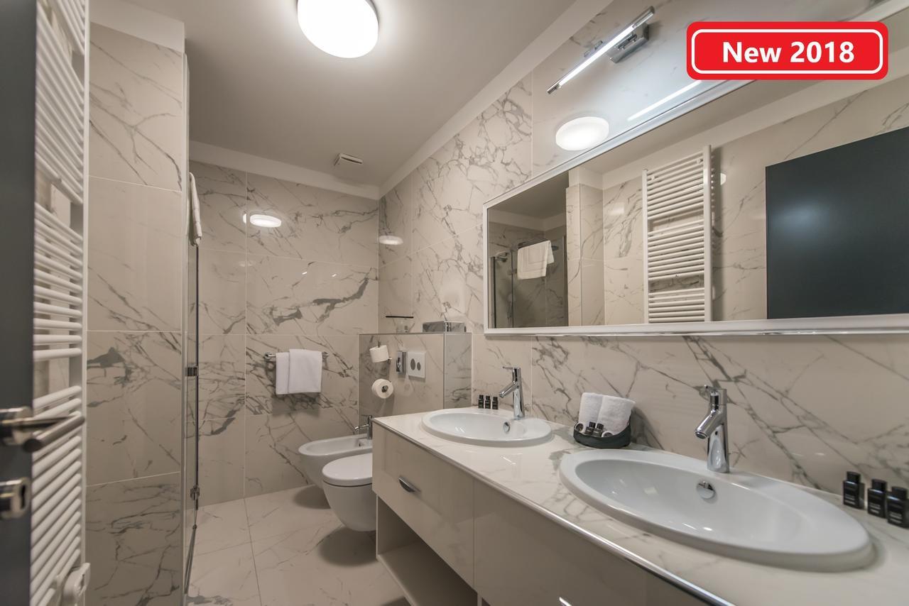 Boutique Hotel Acacia Lovran Buitenkant foto